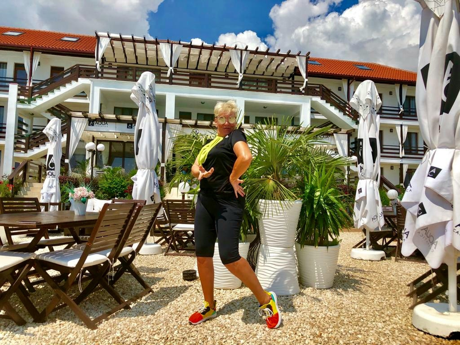 Cum arată Silvia Dumitrescu în costum de baie, la aproape 60 de ani