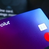 Aplicația Revolut, indisponibilă în România. De ce a căzut și ce se întâmplă cu banii clienților