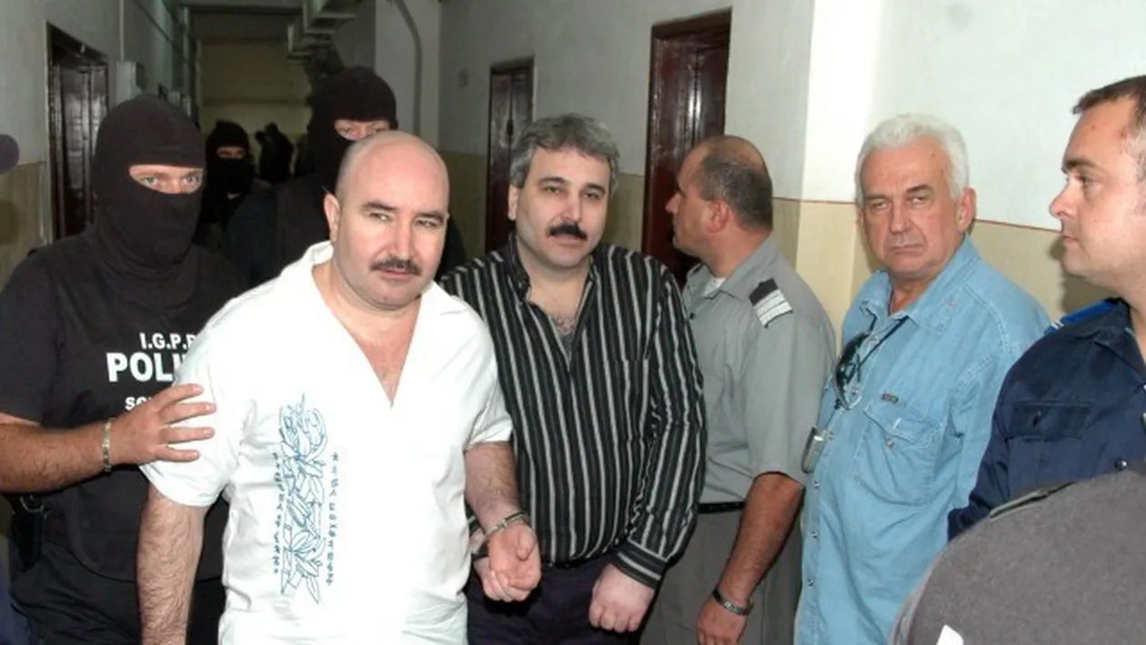 Lideri interlopi retinuti