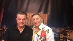 Vali Vijelie, dezvăluiri incredibile despre trecutul său la podcastul lui Adrian Enache. Cum a învățat să cânte la acordeon + multe alte detalii