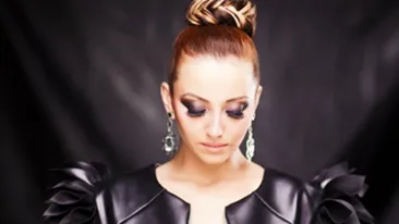 Giulia, sedinta foto cu sanii la vedere pentru fanii ei de pe internet!