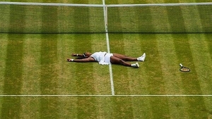 SERENA WILLIAMS a câştigat finala de la Wimbledon şi a egalat 22 de titluri de Grand Slam deţinut de STEFFI GRAF 