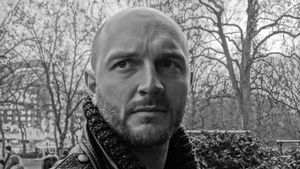 Cătălin Bordea, marcat de moartea mamei sale. Ce i-a făcut iubitul ei, în timp ce se afla în sicriu, în biserică