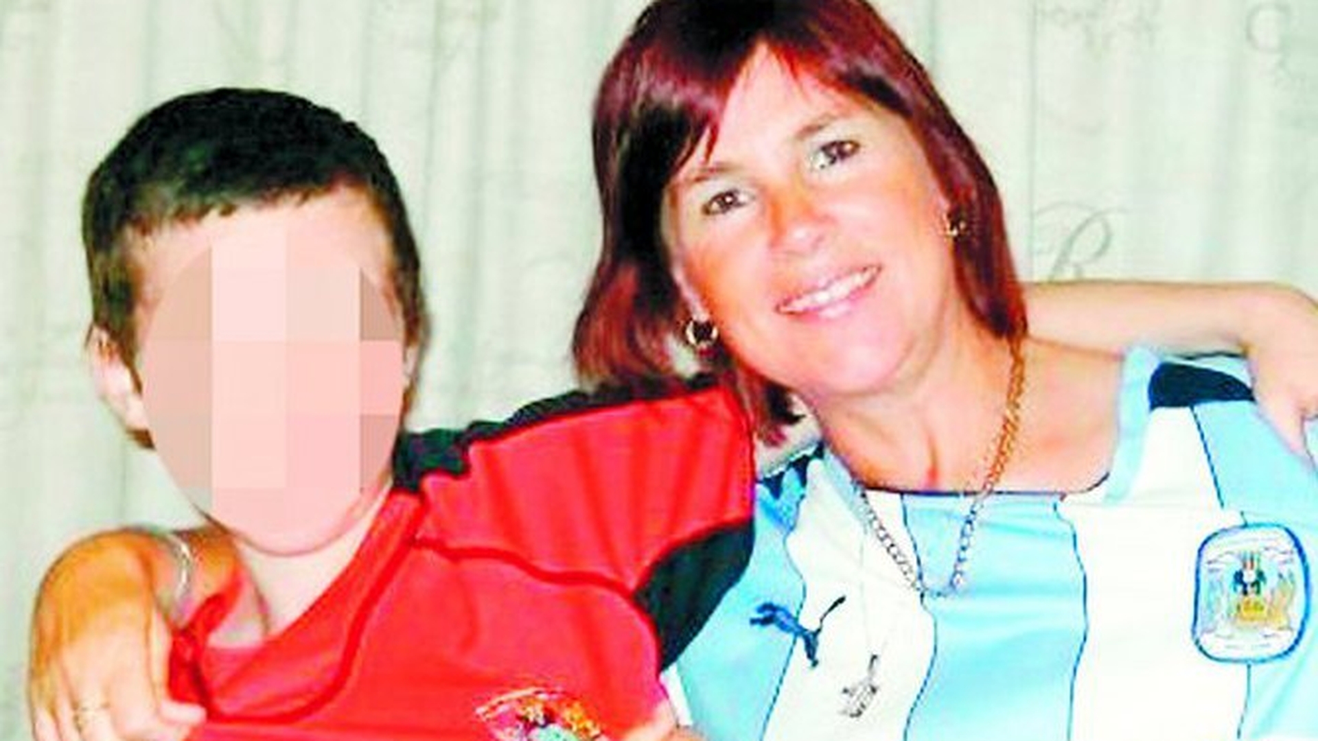 A salvat cainii, dar a uitat de nepot