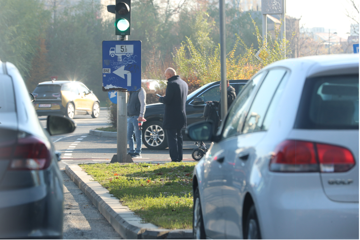 Dragoș Pavăl, proprietarul Dedeman, a pornit pe jos, din ”Primăverii”, până la vila patrimoniu, din ”Aleea Alexandru”