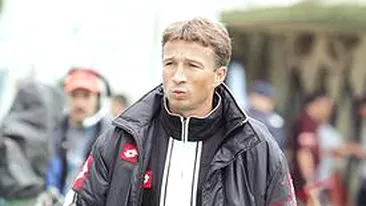 Dan Petrescu isi da demisia