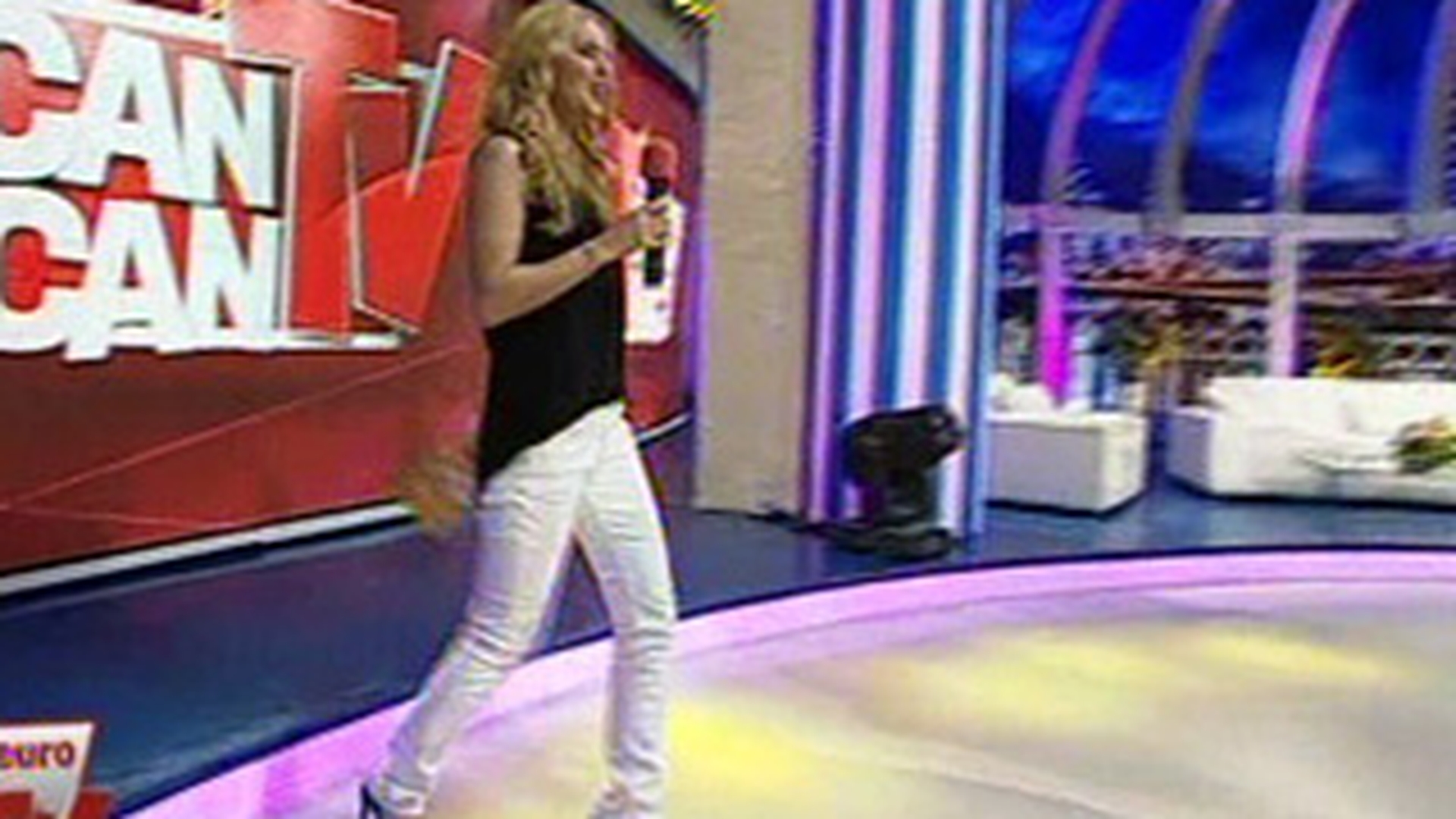 VIDEO Denisa Nechifor nu are ce sa imparta cu Bianca Dragusanu: "Nu mai sunt cu Adrian Cristea, iar Rania este copilul meu. Eu nu am timp de barfe""