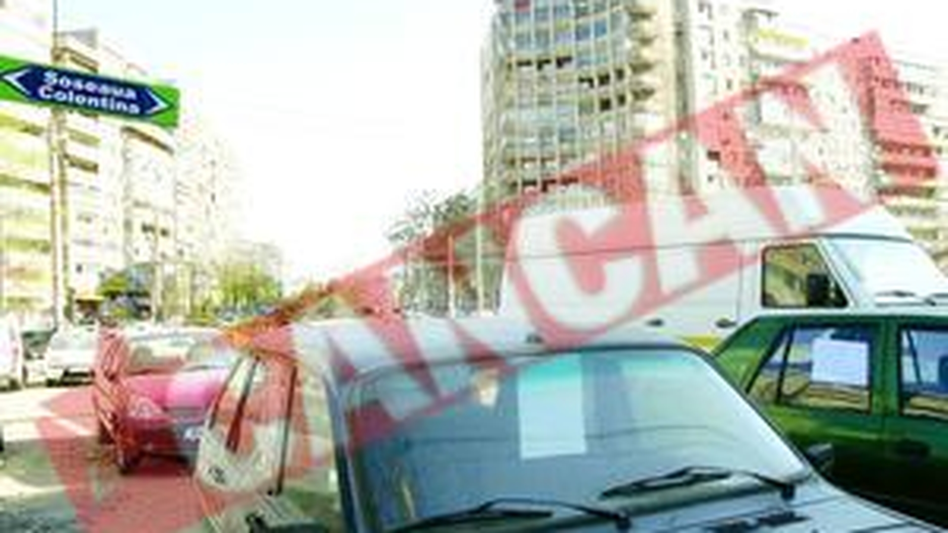 Intersectiile din Capitala, transformate in targuri auto