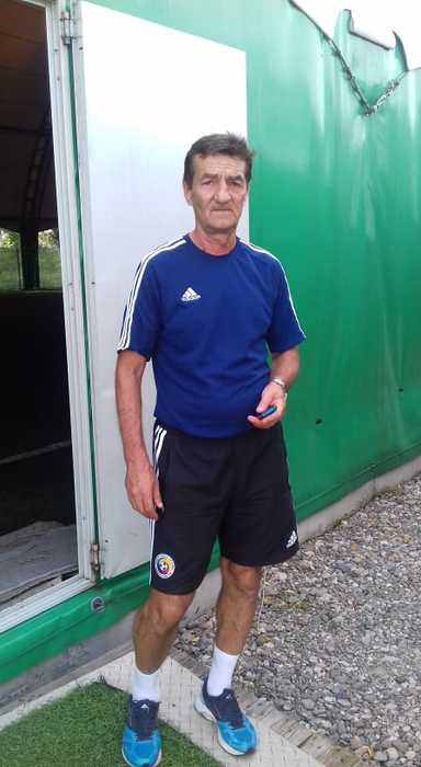 Gică Burleanu este mereu prezent la sala de fotbal