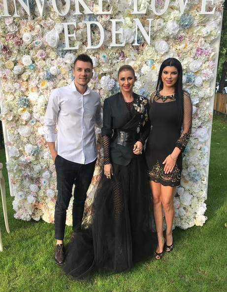 Anamaria Prodan şi fina ei, Andreea Tonciu, poză de colecţie. Detaliul din imagine care le-a atras atenţia tuturor