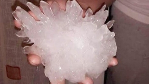 Grindină gigant de 15 cm în România! E cea mai mare din toată Europa