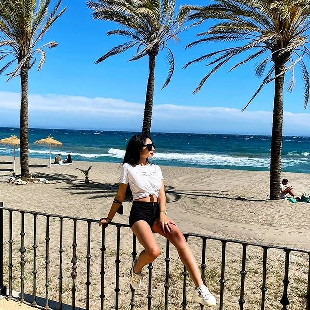 Lavinia Voicu e posesoarea unui corp super-sexy/ Sursă foto: Instagram.com