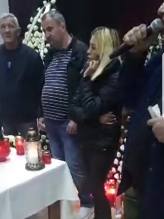 Iustina, iubita din Austria, i-a îmbogățit pe lăutarii de la căpătâiul lui Maharu! Câți bani le-a dat + A intrat cu o coroană uriașă
