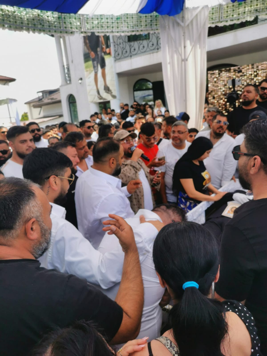Ciprian Pian, condus pe ultimul drum! Imaginile durerii în 100 de fotografii