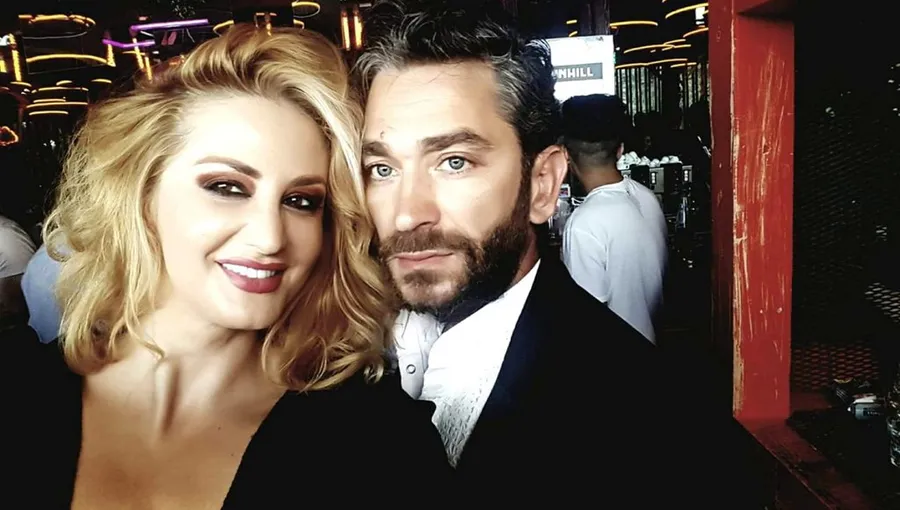 Julia Chelaru și John