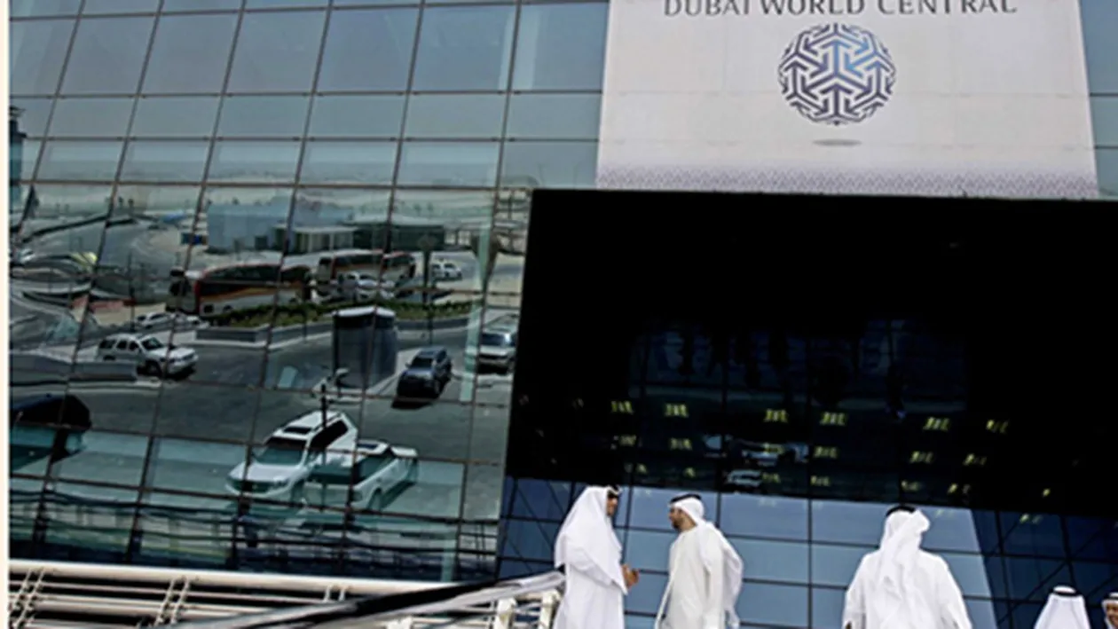 Dubai sau luxul la el acasa! Cladiri impozante, masini extravagante si mancaruri rafinate