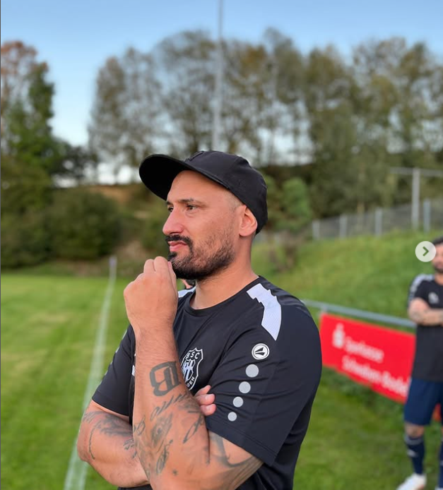 Timo Gebhart a bătut drumul până la București special pentru un tatuaj foto: Instagram