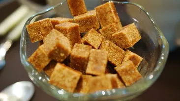 Alertă despre un îndulcitor popular: poate favoriza leziuni și crește riscul de AVC