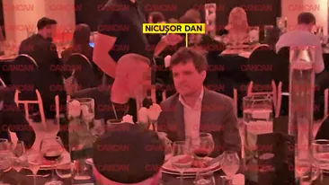 Nicușor Dan, la Festivalul Enigma, unde a fost nebunie totală! Cum l-a surprins CANCAN.RO pe edilul șef al Capitalei