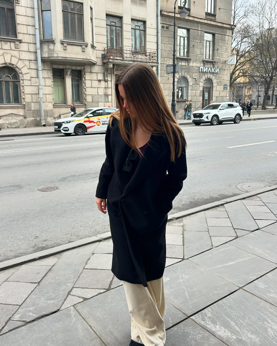 Sursa foto: Instagram Zeynep Mestan