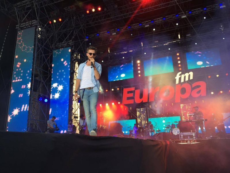 Europa FM a ocupat marea! Peste 200.000 de oameni au cântat şi au dansat timp de 3 zile la „Live Pe Plajă”