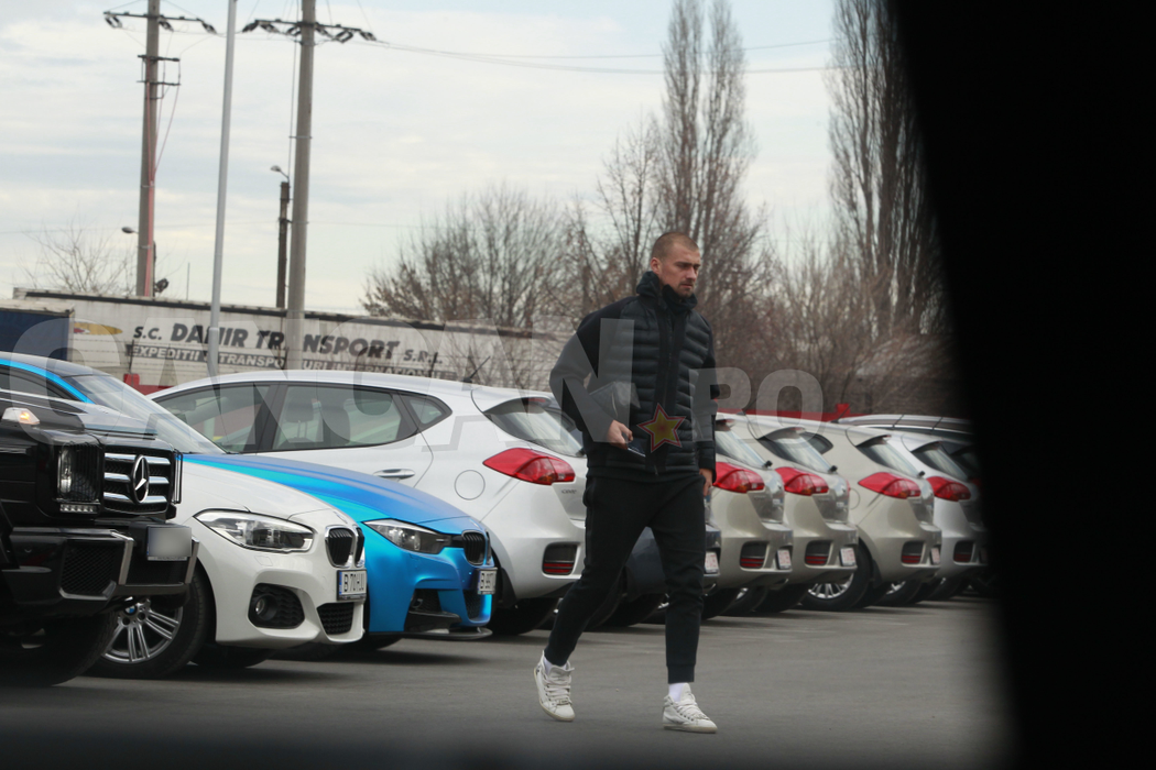 L-am filmat la Bucureşti în timp ce… Tamaş a comis-o la nici 24 de ore după eliminare!