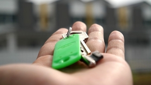 Ce a pățit o femeie din Timișoara, după ce și-a dat spre închiriere apartamentul de lux. A rămas încremenită când a bătut la ușă