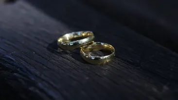 Se anunță un nou divorț în showbiz? Detaliile care le dau de gol pe două celebrități că nu ar mai forma un cuplu