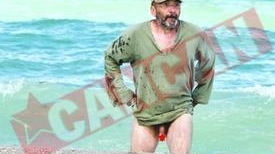 Ce jucaus e la plaja!
