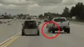 O roată slăbită a provocat un accident spectaculos pe autostradă - VIDEO