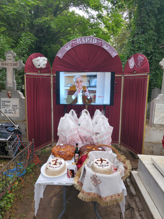 40 de zile fără Ion Dichiseanu! Imagini în premieră de la parastasul marelui actor