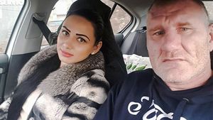 Tolea Ciumac a fost naş la nunta dintre Tina şi Ray, foşti concurenţi la "Mireasă pentru fiul meu". "Când mergi la gagici..."