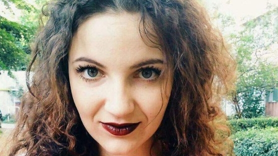 Moartea Iulianei a şocat! Avea 19 ani şi ştia că e sănătoasă tun, dar a intrat subit în comă. Ce au descoperit medicii la autopsie