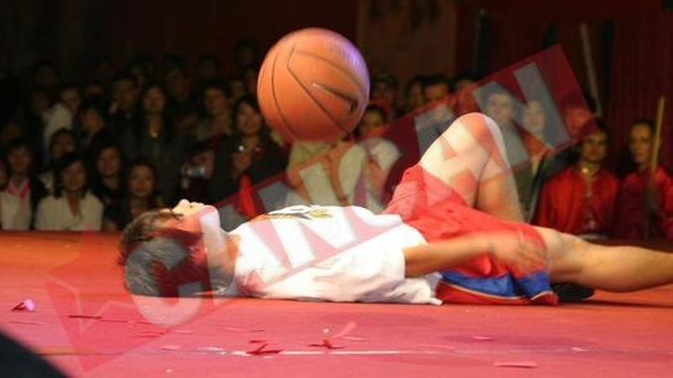 Ce au mai petrecut chinezii de ziua lor!