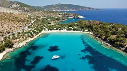 Insula Thassos se află în pericol. Plaja din Grecia adorată de români a fost închisă, deoarece există riscul unui incendiu de vegetație