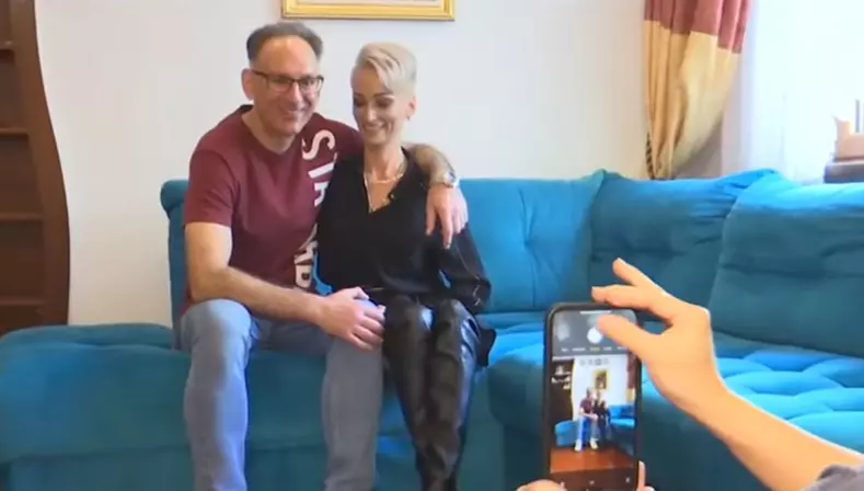 Cum arată apartamentul de 200 mp în care locuiește Regina Întunericului? Imagini rare din casa Gabrielei Lucuțar