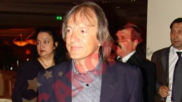 Mihai Constantinescu a avut o urgenta in Bucuresti! A fugit de la Mamaia!
