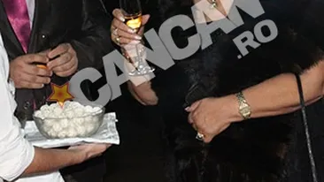 Mama Oanei Zavoranu, invitata speciala la nunta lui Catalin Morosanu! Lautarii i-au cantat la ureche “Marioara de la Gorj!”