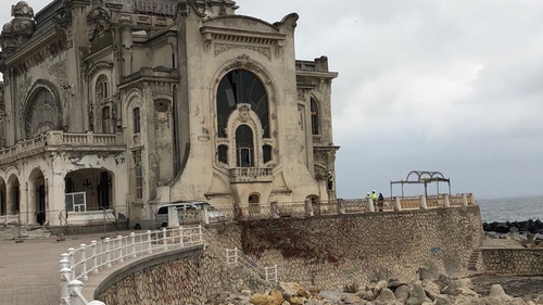Turiștii străini, dezamăgiți de România. Ce a spus o femeie din America despre Constanța