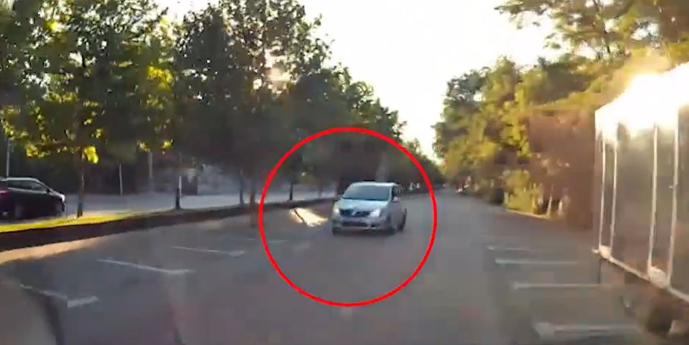 Au apărut imaginile cu accidentul din Pantelimon! Ce s-a întâmplat cu doar câteva momente înainte de tragedie, în maşină! Asta i-a adus sfârșitul băieţelului