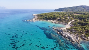 Insula din Grecia unde oamenii trăiesc 100 de ani. Secretul longevității i-a uimit pe cercetători