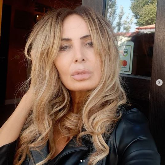 Daniela Gyrofi, criticată dur din cauza operațiilor estetice: “Arăți precum o vrăjitoare”. Cum arată în poza în care se vede cât de mult s-a schimbat | FOTO