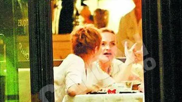 Dana Grecu poate rasufla usurata! Bucuroasa ca nu a fost atacata cu oua