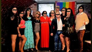 Clubul comunităţii gay din Oradea, închis de Poliţie. Petrecerile se desfăşurau sub deviza "Depravarea este calea"