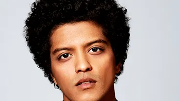 Clipe grele pentru Bruno Mars! Cântăreţul şi-a pierdut mama si nu-şi poate reveni din soc