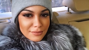 E însărcinată sau nu fata lui Salam? Betty a lămurit totul la TV, cu mâna pe burtică!