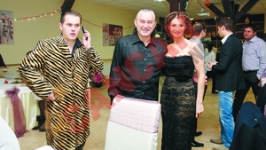 A petrecut cu omul leopard