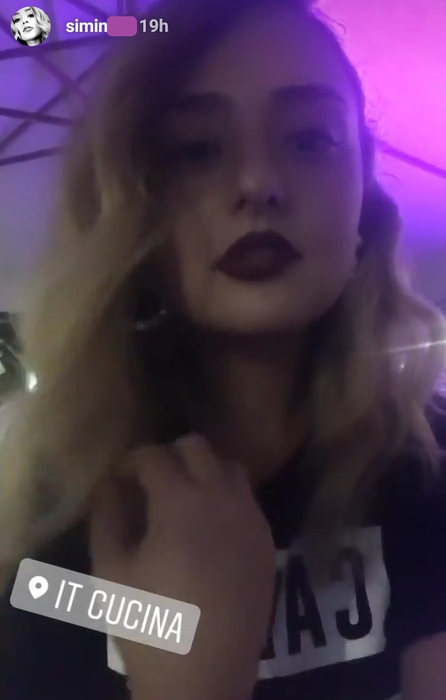 Gestul făcut de Simina cu câteva ore înainte ca What’s Up să anunțe oficial despărțirea. Luna aceasta ar fi aniversat 3 ani de la nuntă