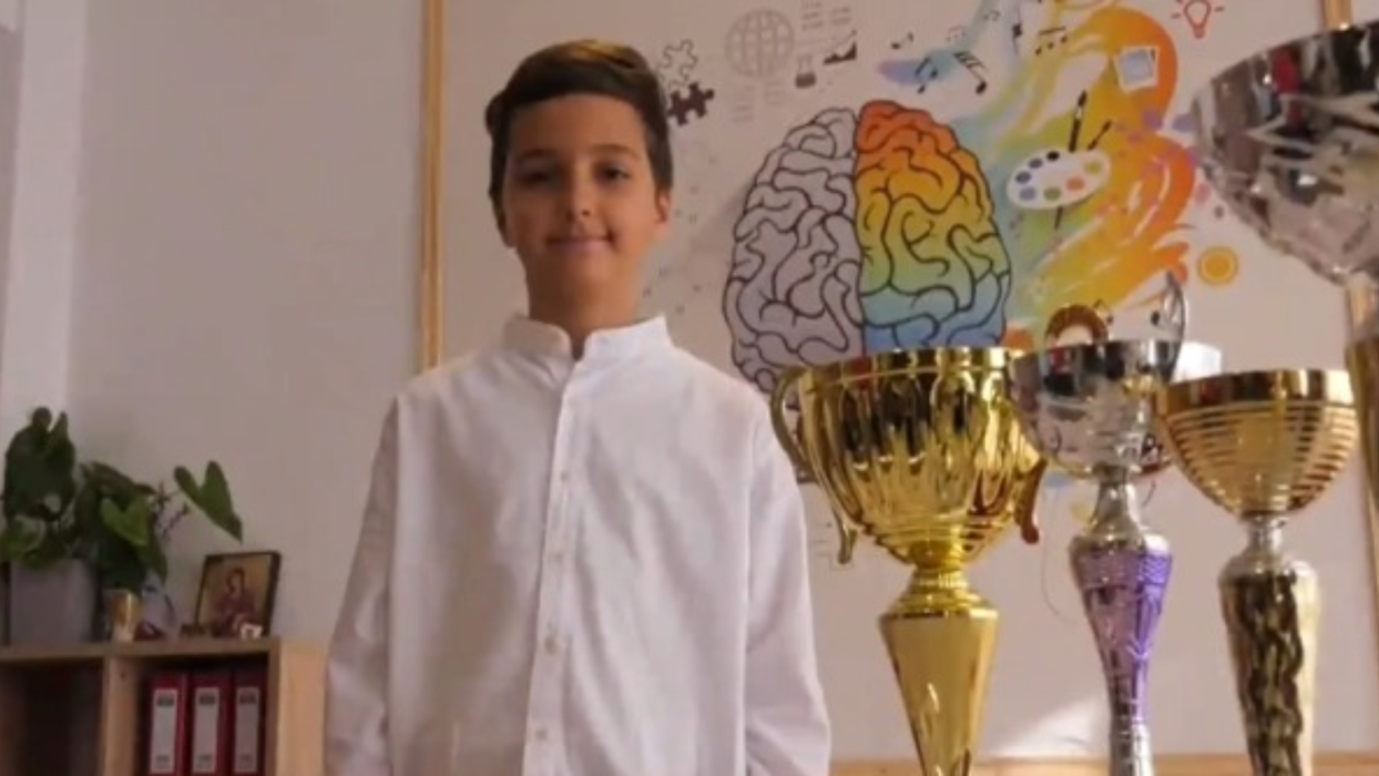 El este „copilul calculator” al României. Foto: captură Prima TV