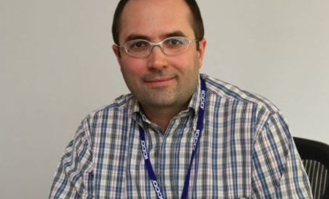 „Baronul energiei” cere despăgubiri după ce iahtul de 2 milioane de lire a ajuns prea târziu. Culoarea mochetei, motiv de război